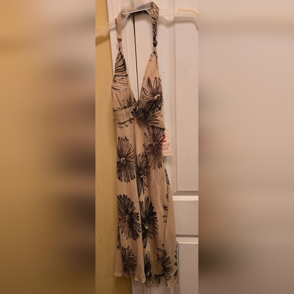 A.P.N.Y.  Womens Beige and Black Backless Flowers Halter Dress One Piece